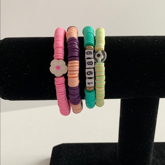 TAYLOR SWIFT FRIENDSHIP BRACELETS  Colorful Kids Beaded Bracelet Set - Picture 8 of 8